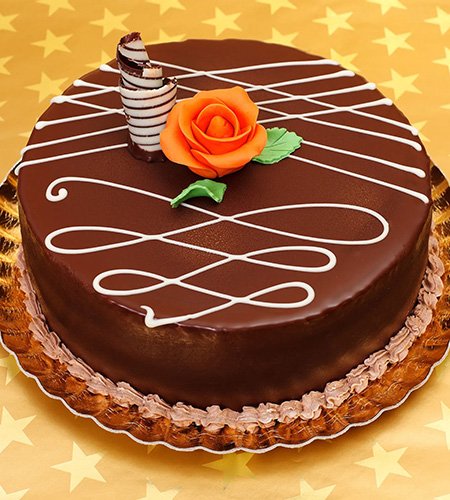 Chocolate Cream Cake Half Kg