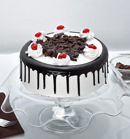 Black Forest Cake Half Kg