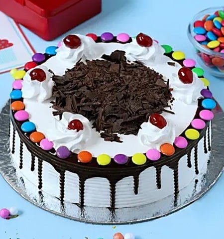 Gems On Top Black Forest Cake Half Kg