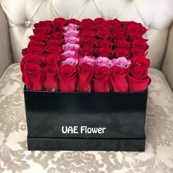 Beautiful Rose Large Square Box – 70 Pieces