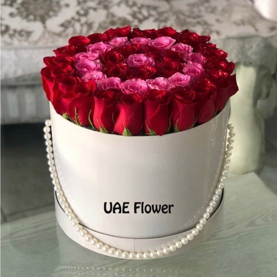 Interesting Pink & Red Rose Box