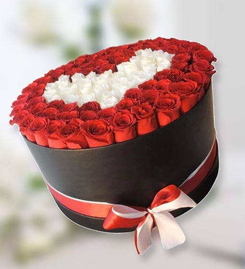 Seductive Red Roses Box Arrangement