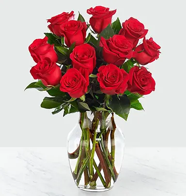 12 Rose With Glass Vase