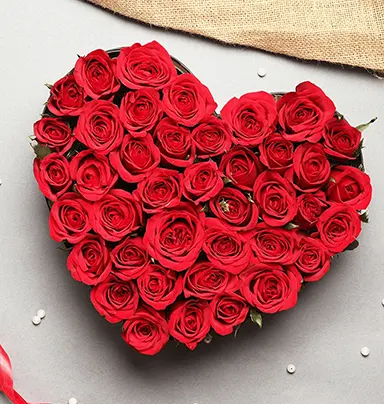 50 Red Rose Heart Shap...