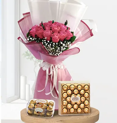 Light Pink Rose Bouquet With Ferrero Rocher C...