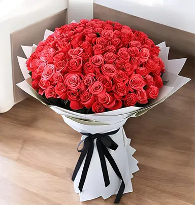 Delightful 100 Stems of R...