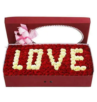 White & Red Roses Love Bo...