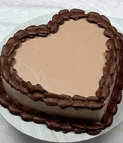 Chocolaty Heart Shaped Cream Cake- Half Kg