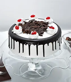 Black Forest Cake Half Kg