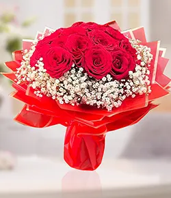 Charming 15 Red Roses ...