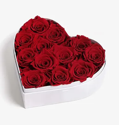 Charming Heart Shape Red Rose Box