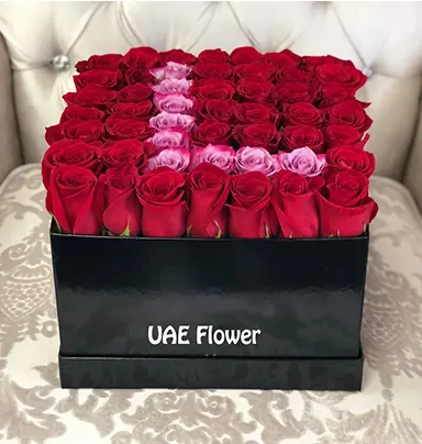 Beautiful Rose Large Square Box – 70 Pieces