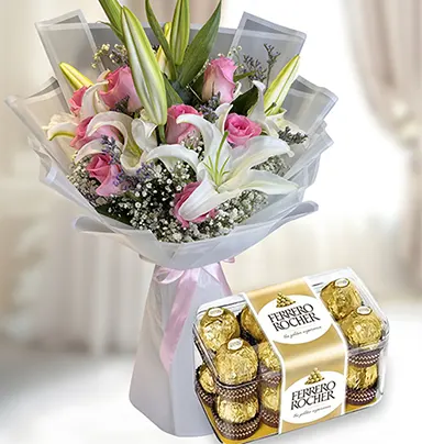 Bewitching Mix Lily Bouqu...