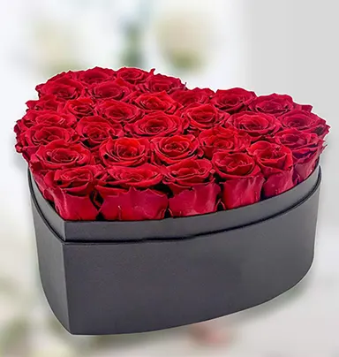 Superb Red Roses Heart Sh...