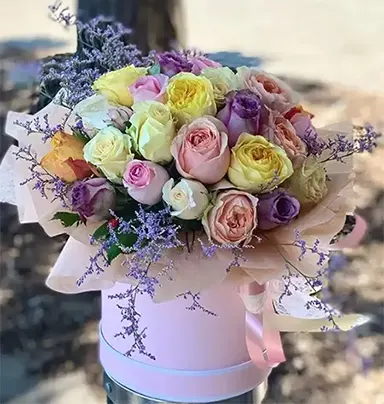 Luxury Mix Roses Flower B...
