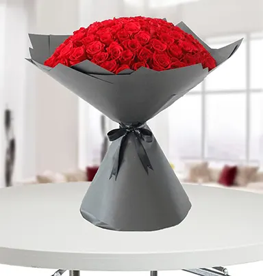 100 Red Rose Valentine...