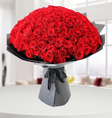 200 Red Rose Valentine...