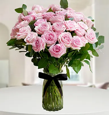 30 Pink Roses Glass Va...